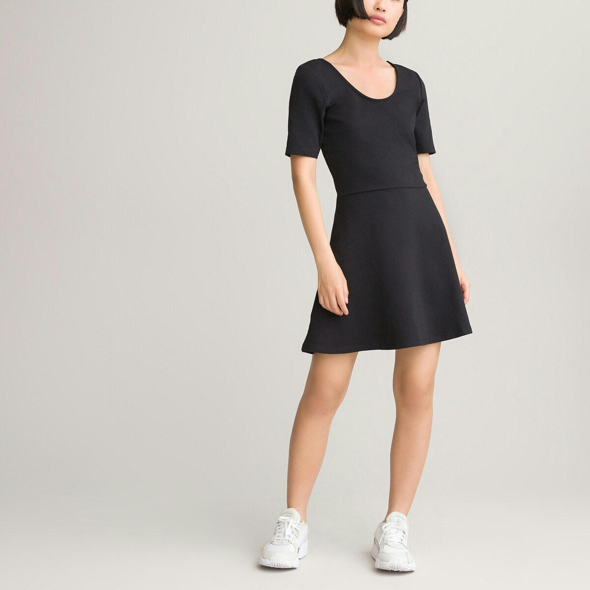 Robe manches courtes 10-18 ans