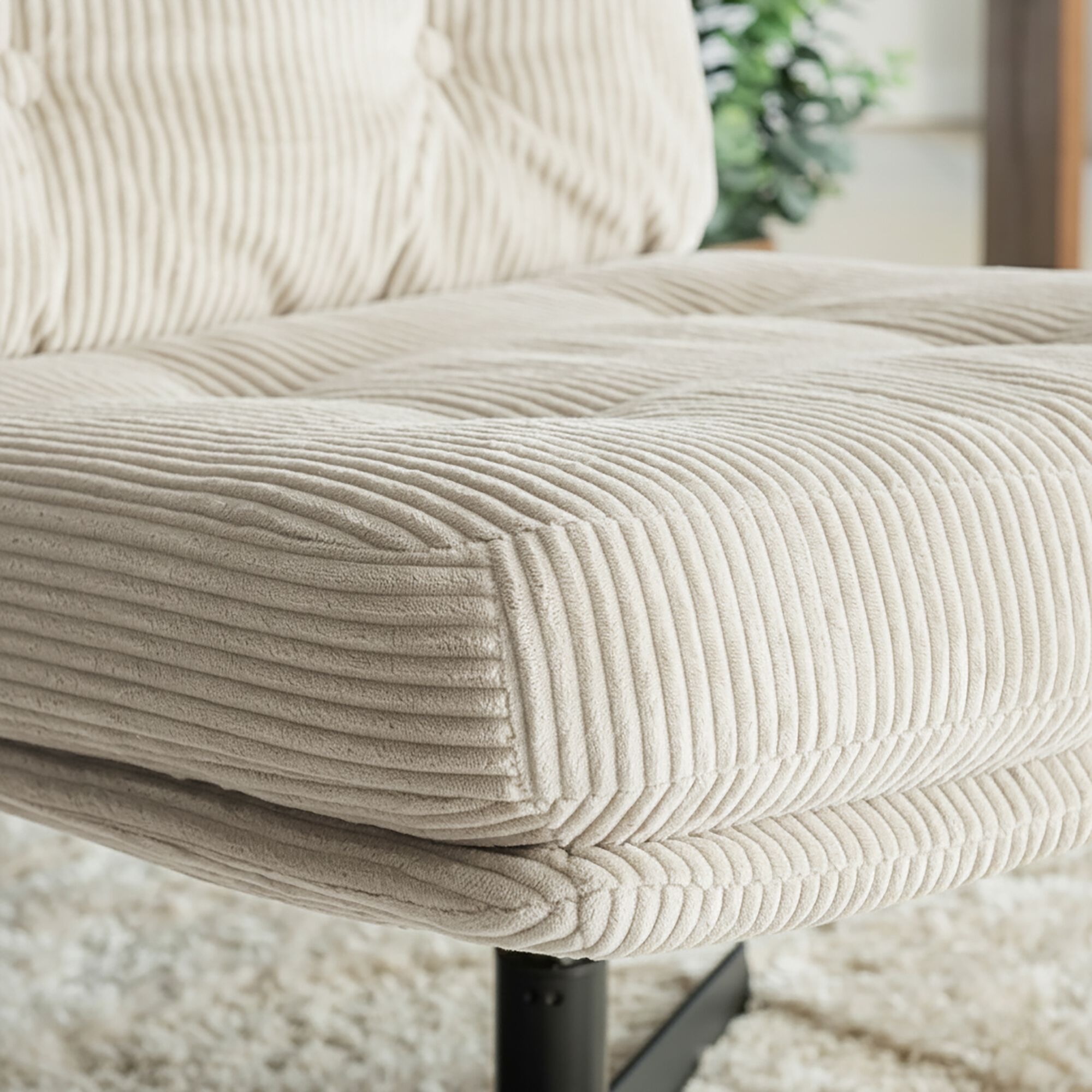 KIARA - Chaise pivotante en velours côtelé et piétement en fer - beige