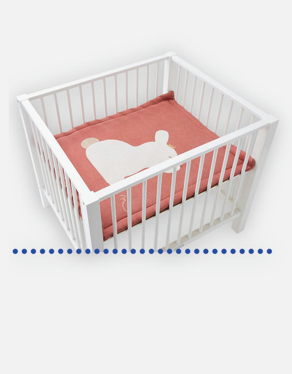 - Tapis de jeu et de parc