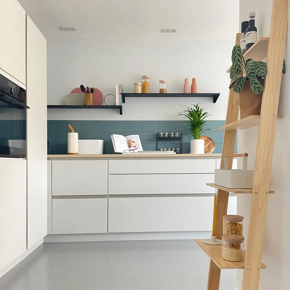 QUVIO Opbergbak met handvat - Metaal - Wit