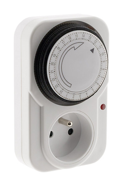 2 programmateurs mécaniques   voyant 3500W Otio