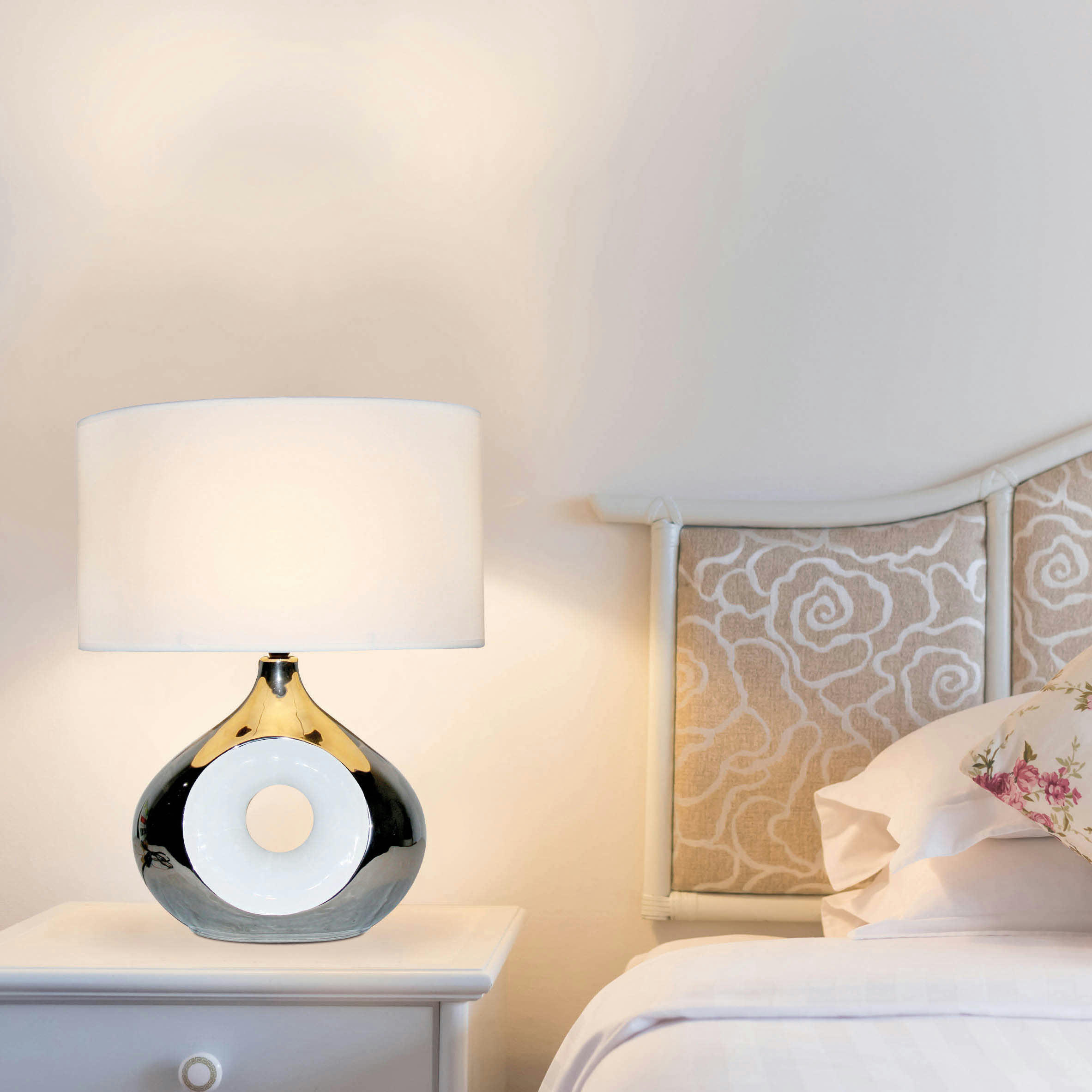 HOLLY - Lampe de table en ceramic argenté