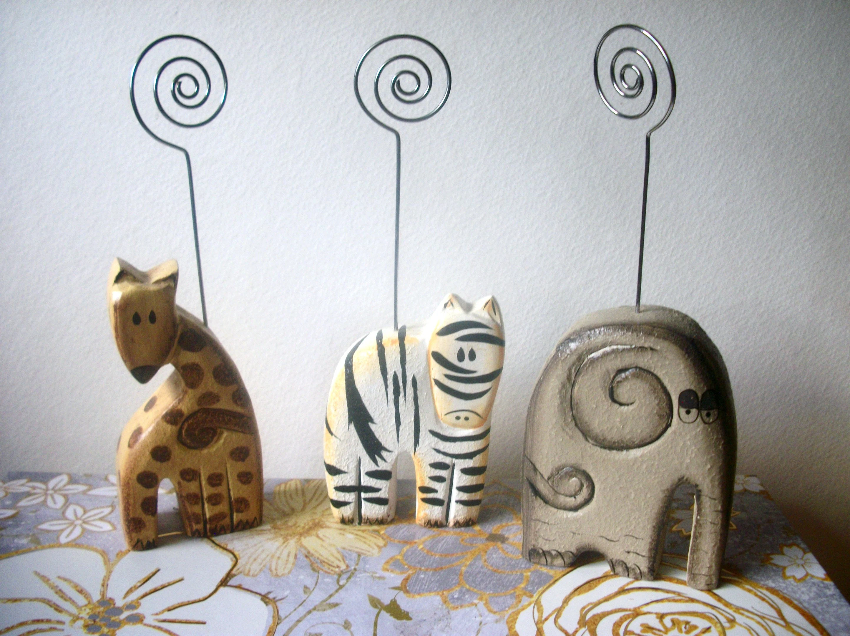 Hand Painted Picture Holders For Baby Hand Painted Animals Made From Wood Giraffe Zebra Elephant C200 Gift For Her Wife