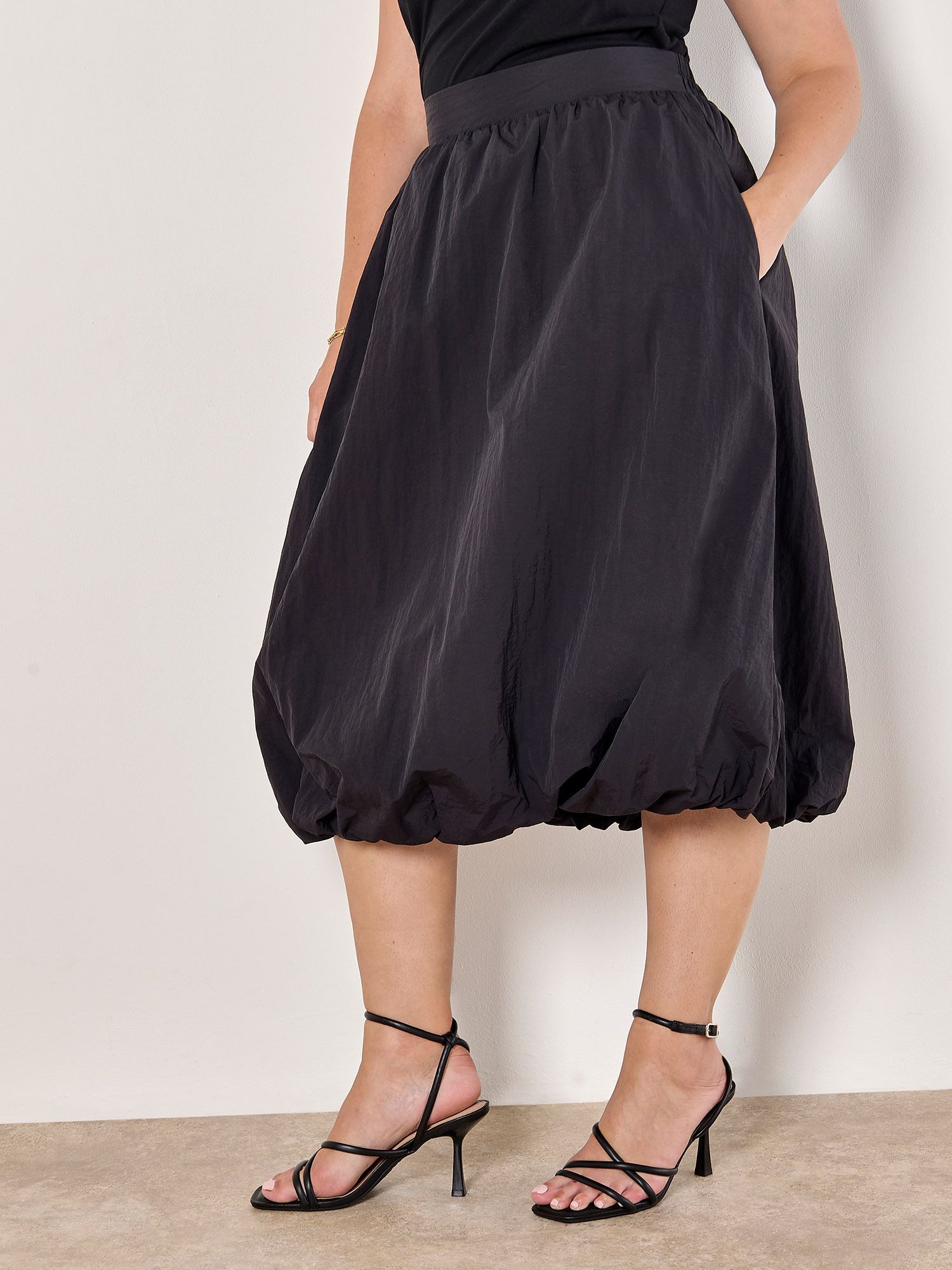 Apricot Curve Puffball Midi Skirt