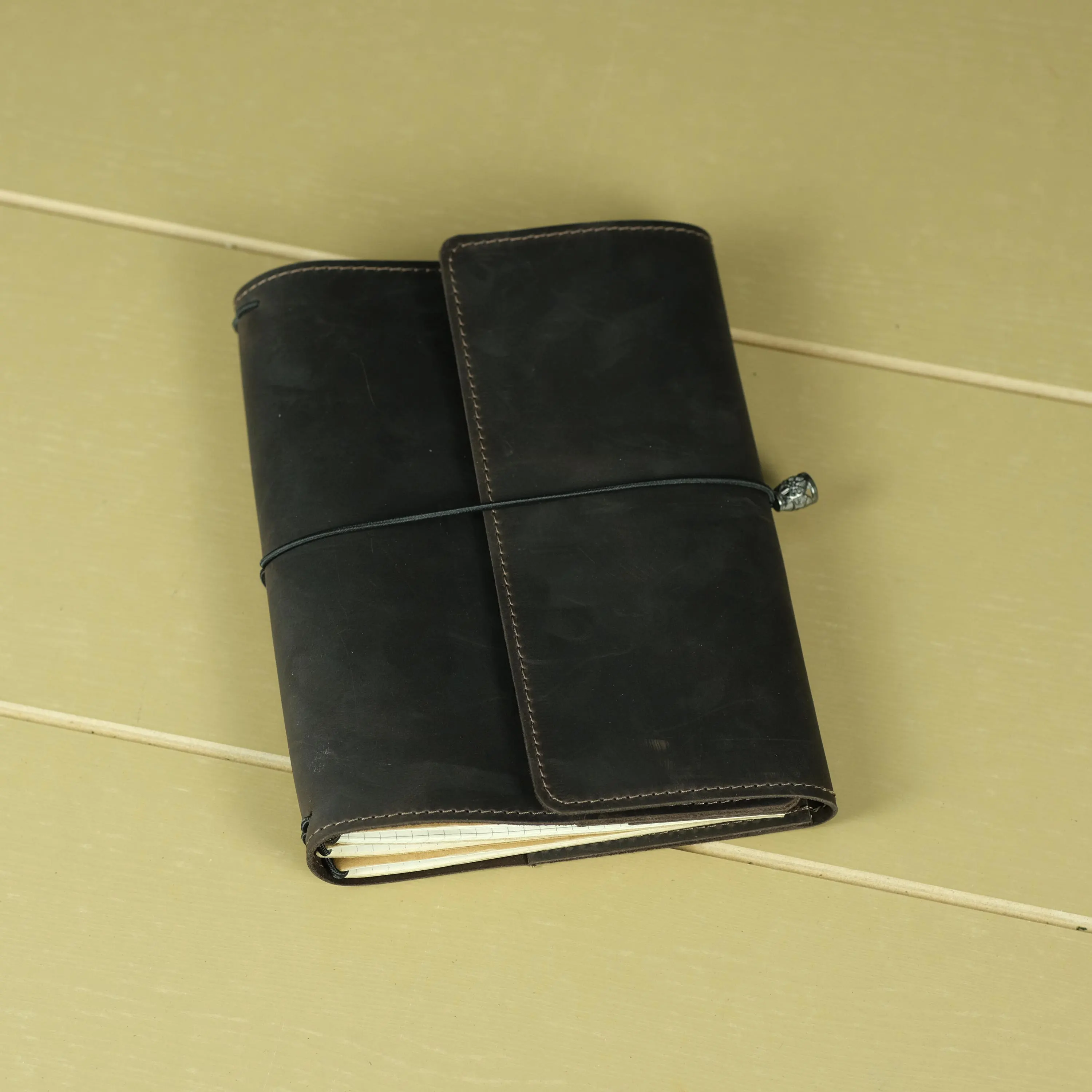 Custom Leather Notebook Cover, Personalized Journal Cover with Pockets, Refillable A5 A4 Travel Notebook with Pen Holder, Gift for Teacher