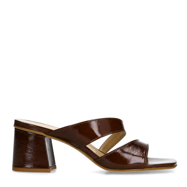 Bruine sandalen met blokhak