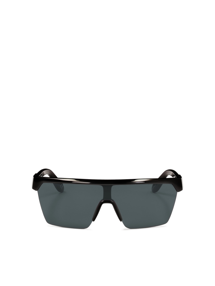 Sunglasses with uniform lens