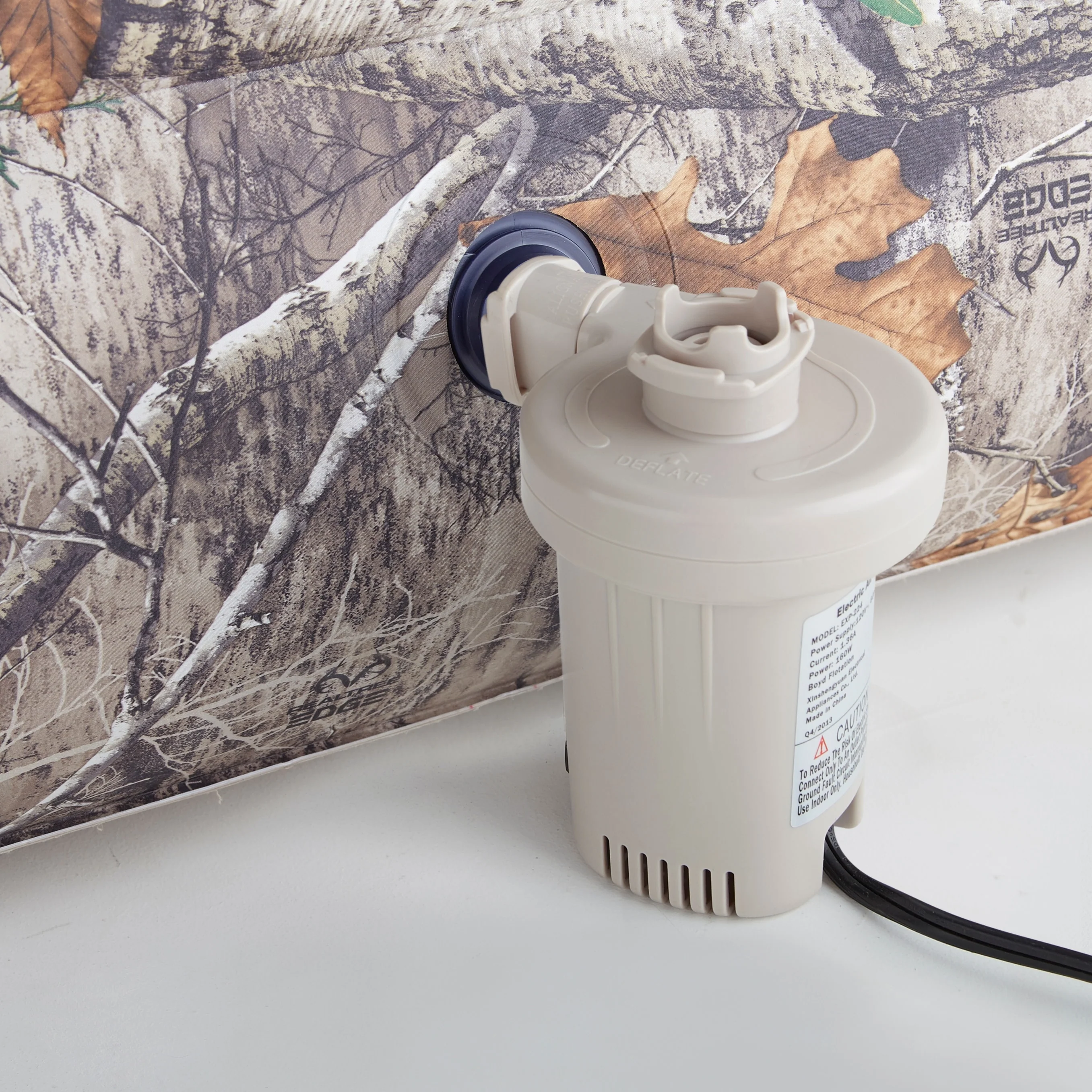 Realtree EDGE Outdoor Sport Air 13 Pillow Top Queen Air Mattress Bed