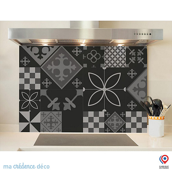 Crédence cuisine fond de hotte Carreaux ciment patchwork 3 noir - Verre trempé - L 70 cm x H 60 cm - MaCrédenceDéco