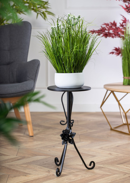 Stabilny kwietnik metalowy czarny z różą 55 cm