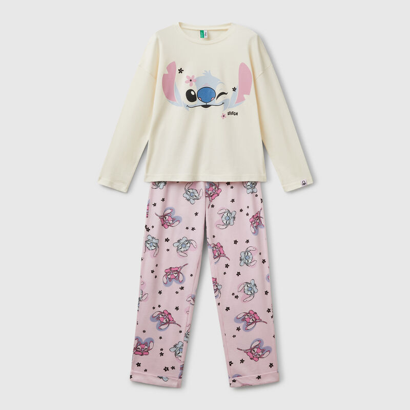 Flowing pyjamas with Stitch ©Disney print