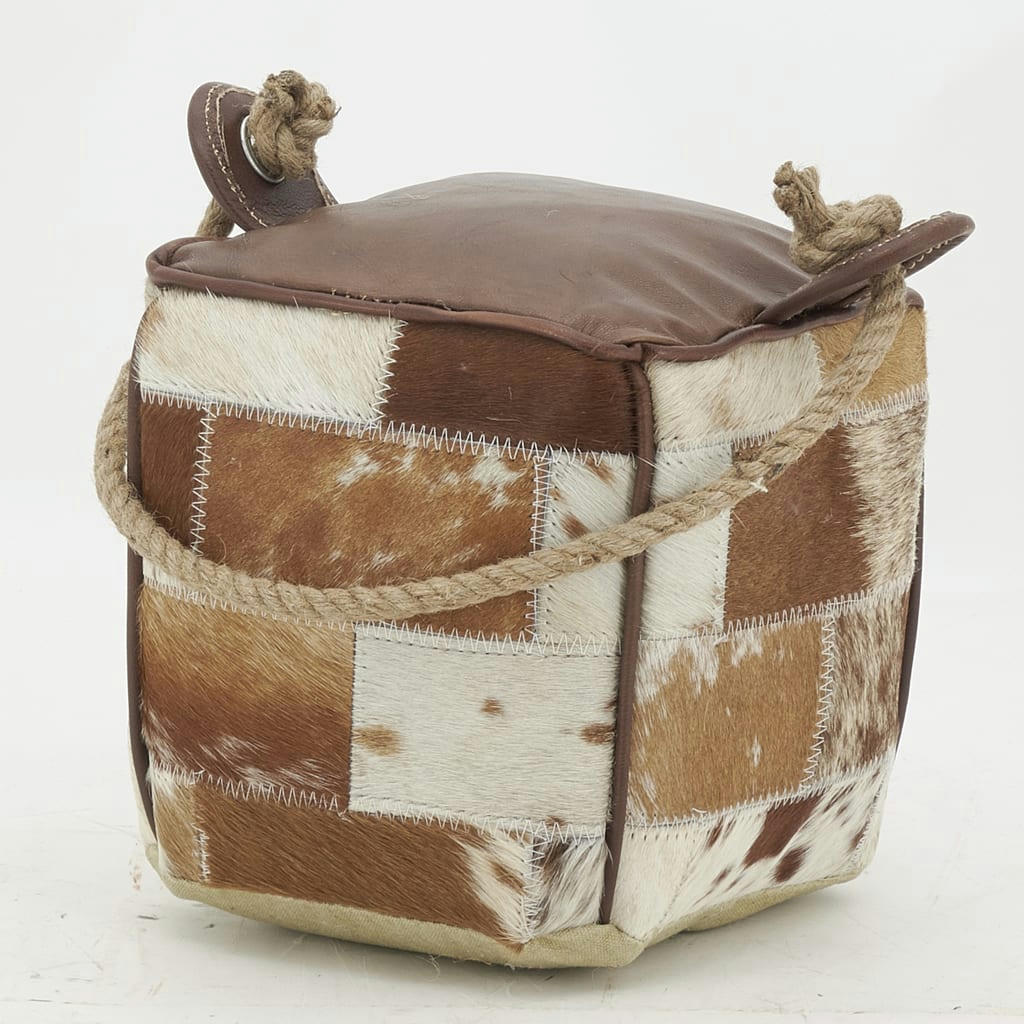 - Cale-porte carré en peau de vache