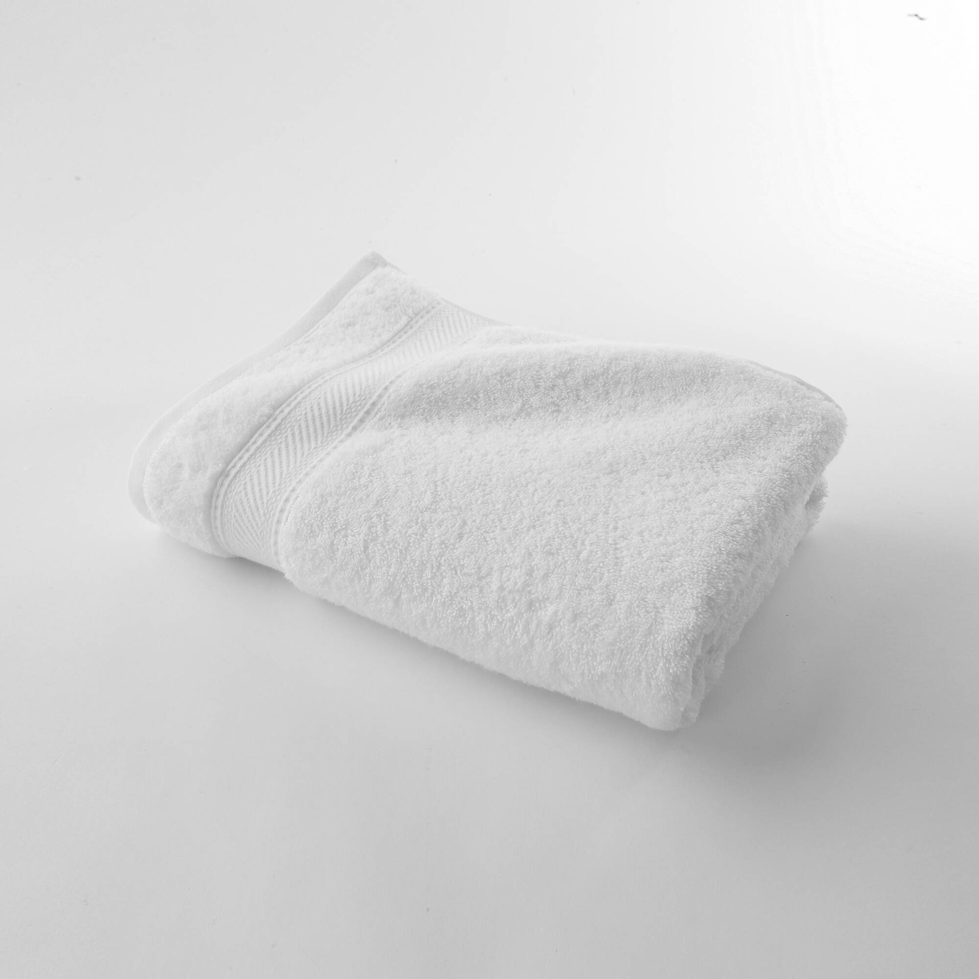 Collection serviettes de bain unies 540g/m2 confort luxe