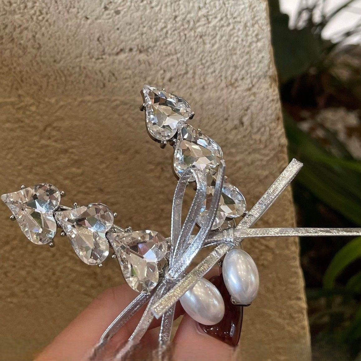 PEACH ACCESSORIES Silver Crystal Heart Hair Clip with Pearl Bow
