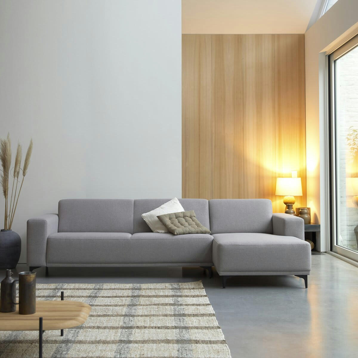 LARS - Canapé d'angle droit en tissu gris 300 x 150 cm, 5 places