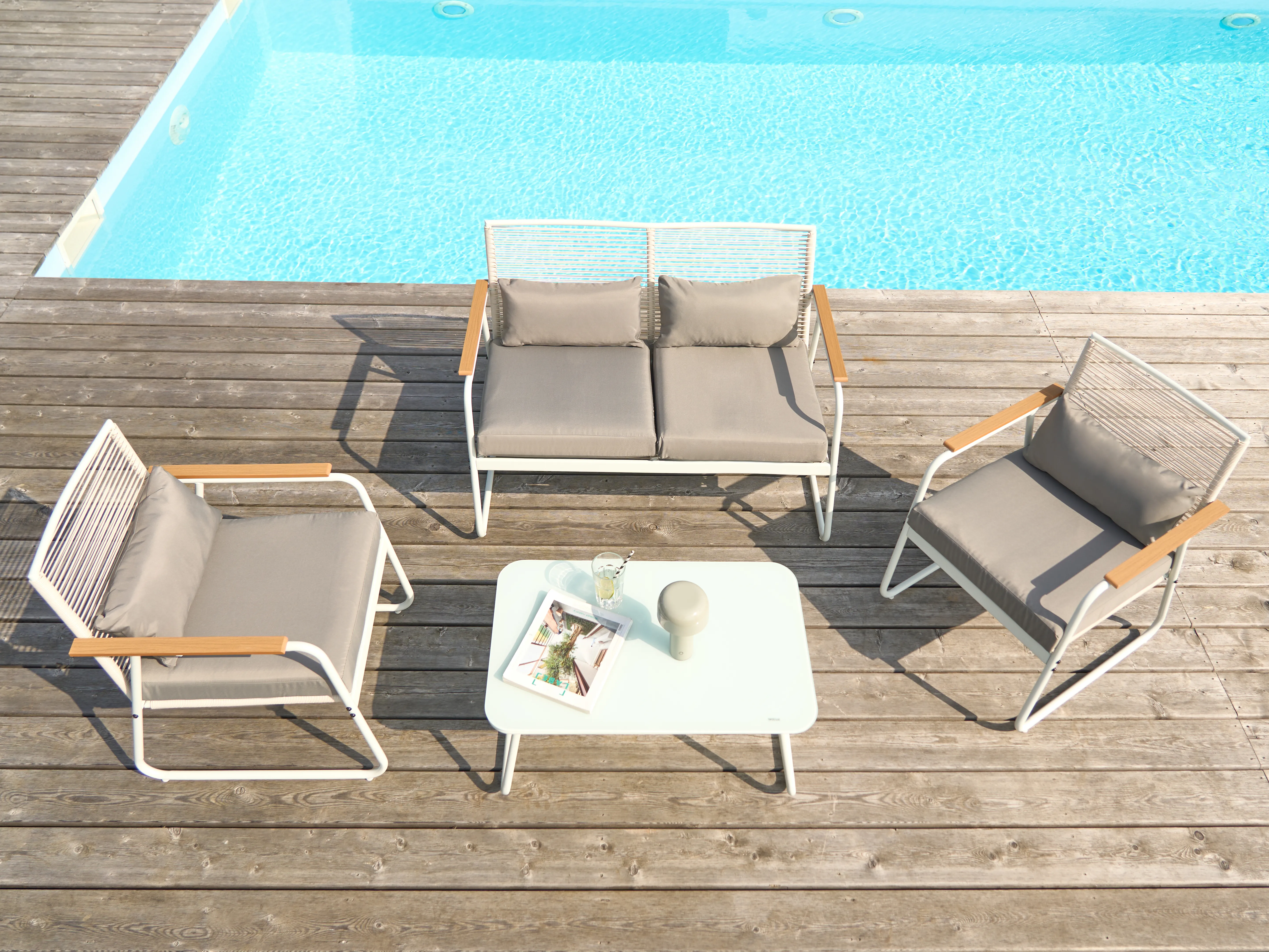 Garden Lounge Set with Table 4 Seater POMONTE Metal White