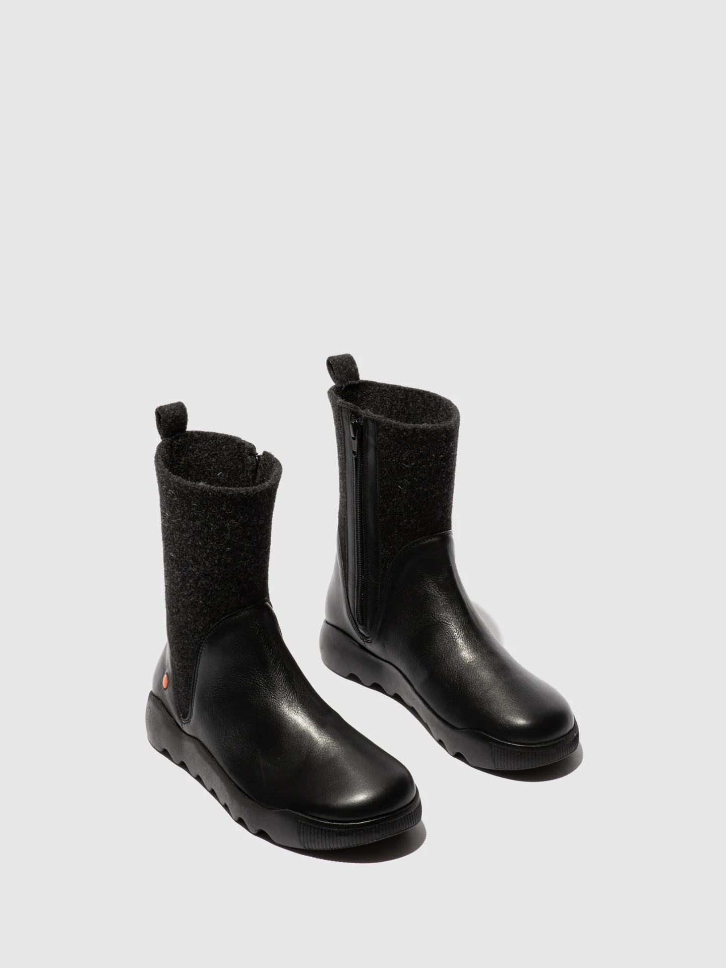Botas com Fecho em Preto