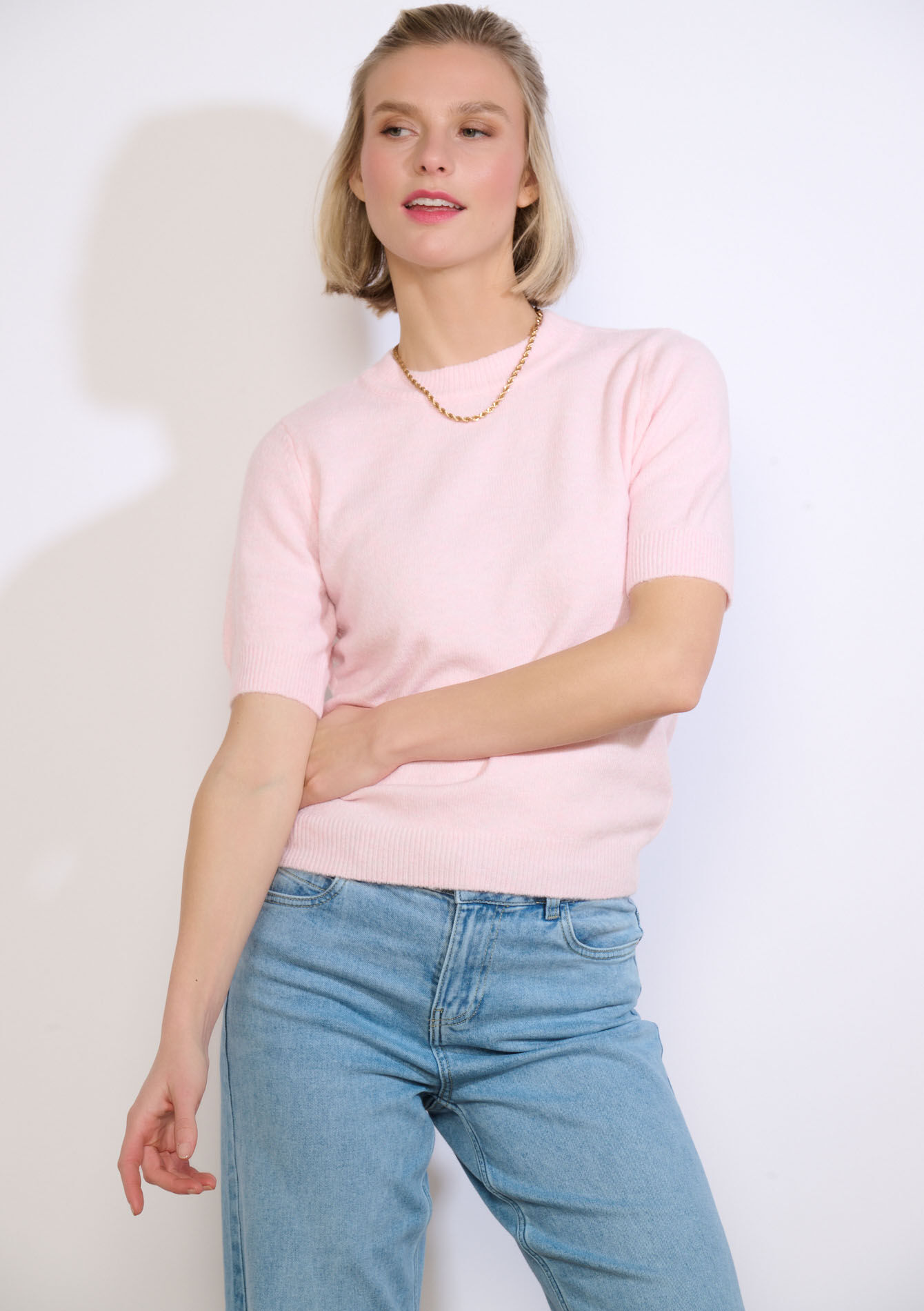 Zachte trui met korte mouwen