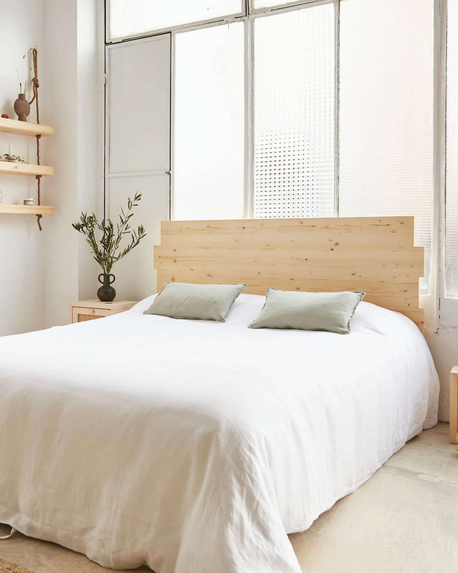 SIARA - Tête de lit en bois d'épicéa pour lit de 135 cm en couleur beige