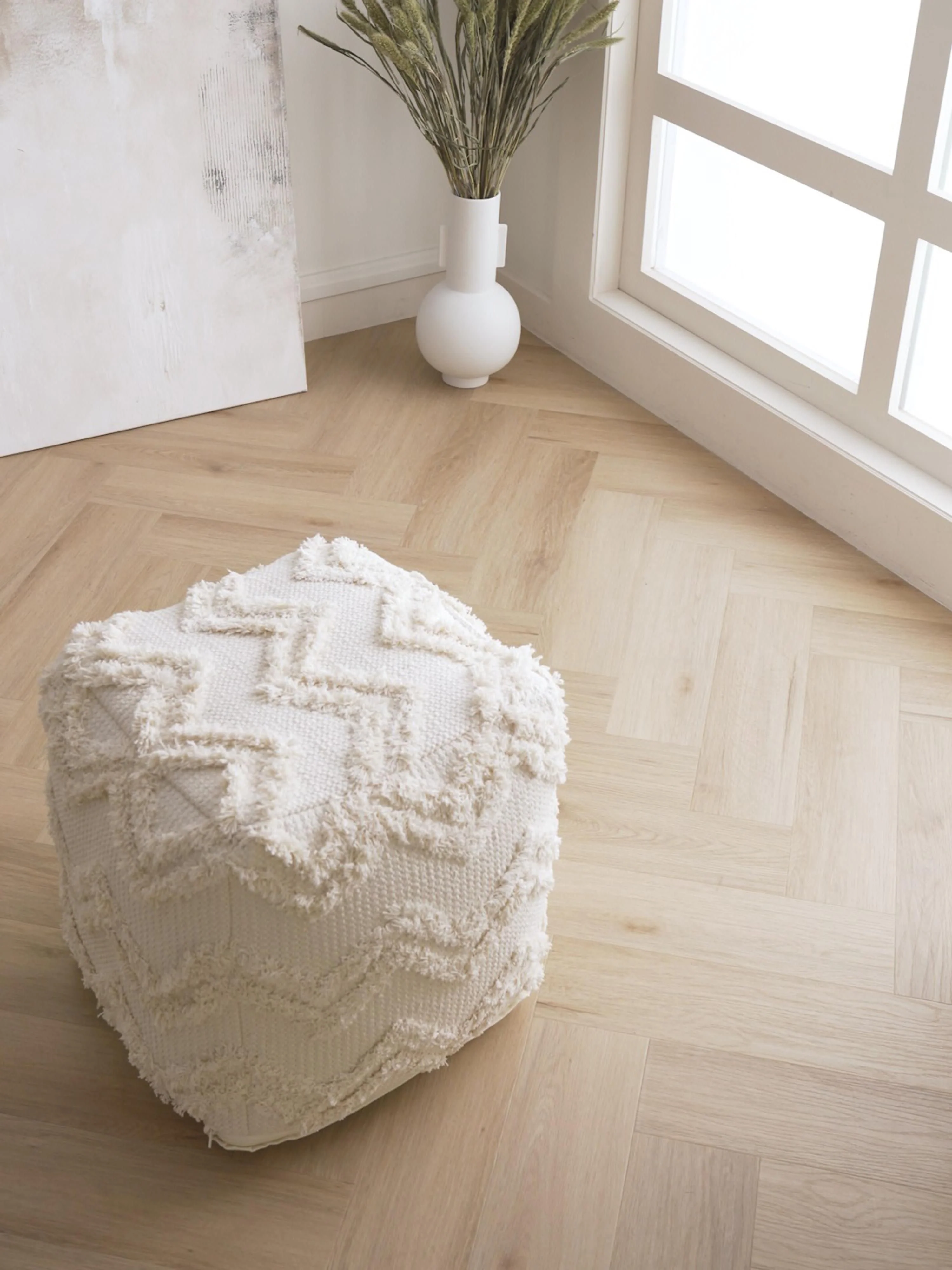 Pouf Akesha mit getuftetem Zickzack-Muster