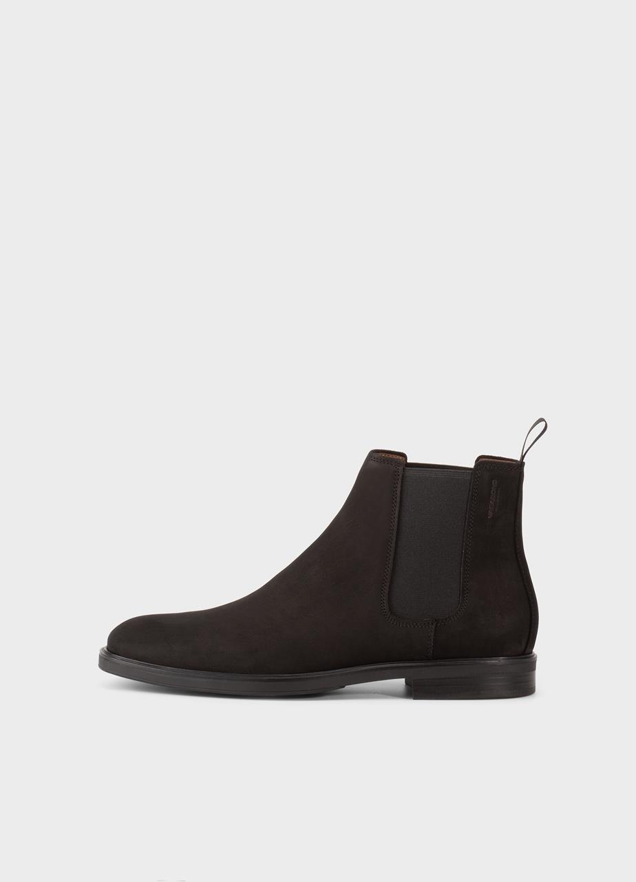 Andrew Boots