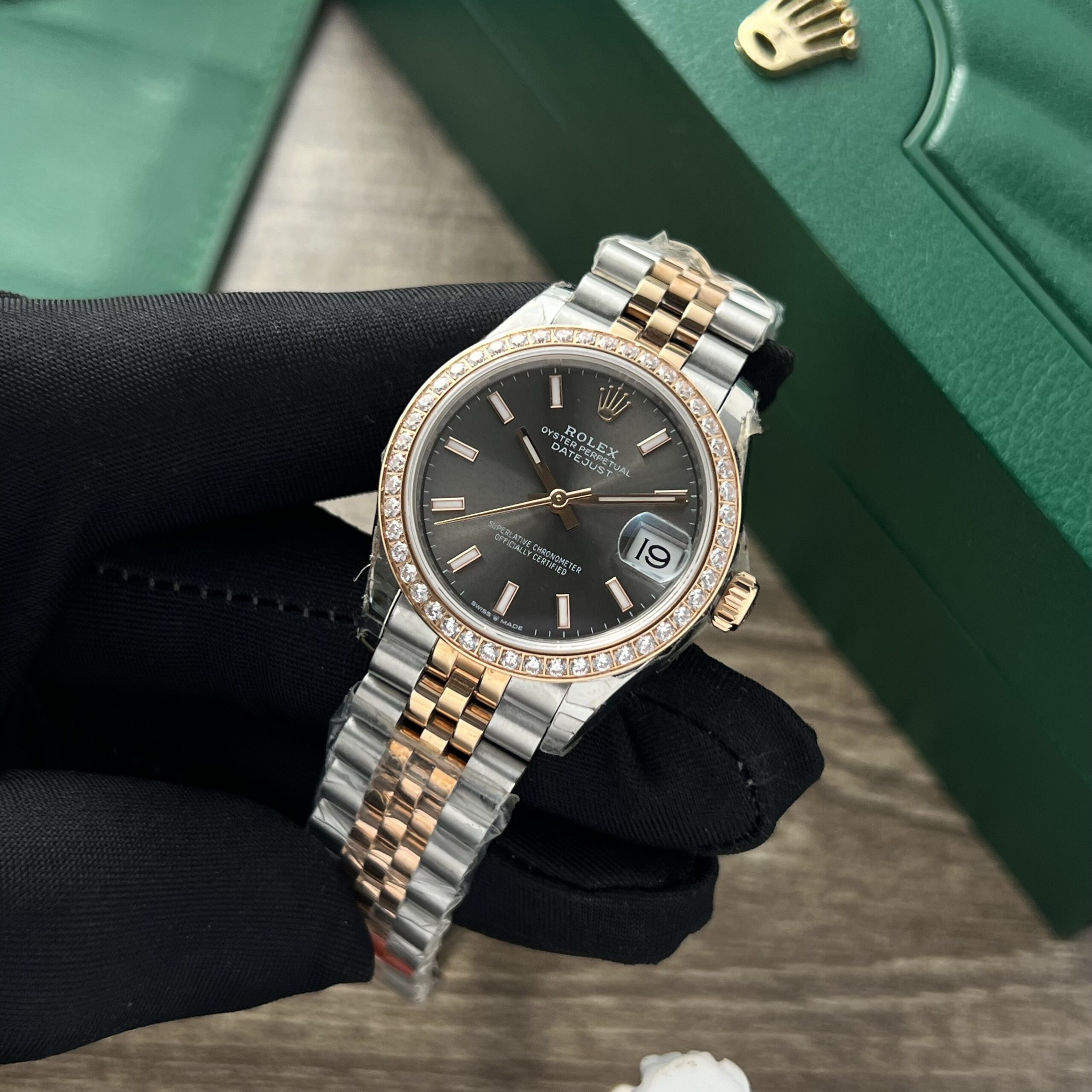 Rolex Datejust SS/RG Plated Black Dial CZ Diamonds 31mm Jub AAA Replica