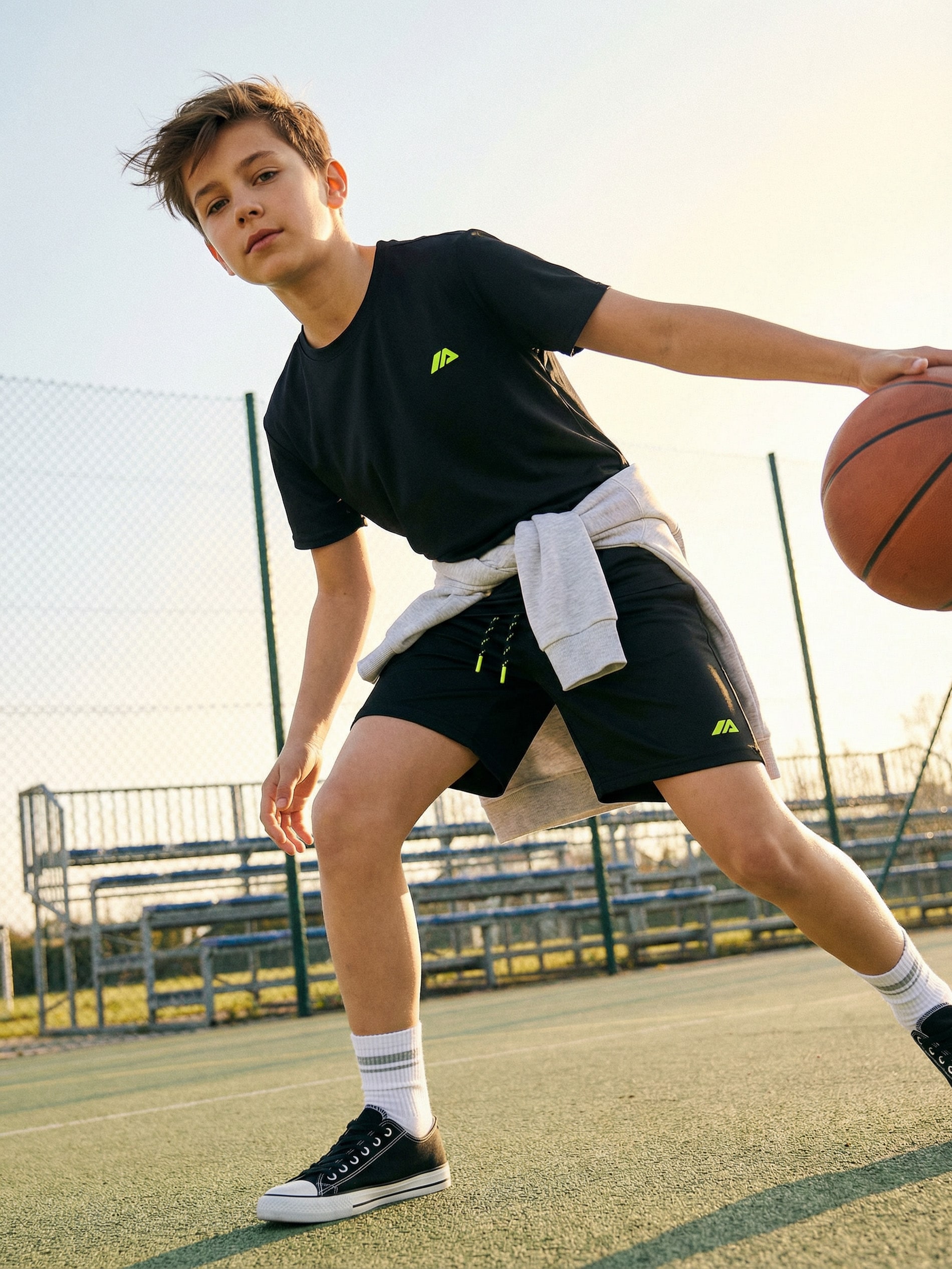 Koszulka sportowa z odblaskowym nadrukiem Active