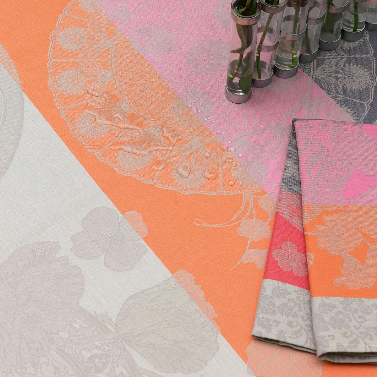 FLEURS GOURMANDES - Nappe en coton lin 175 x 320