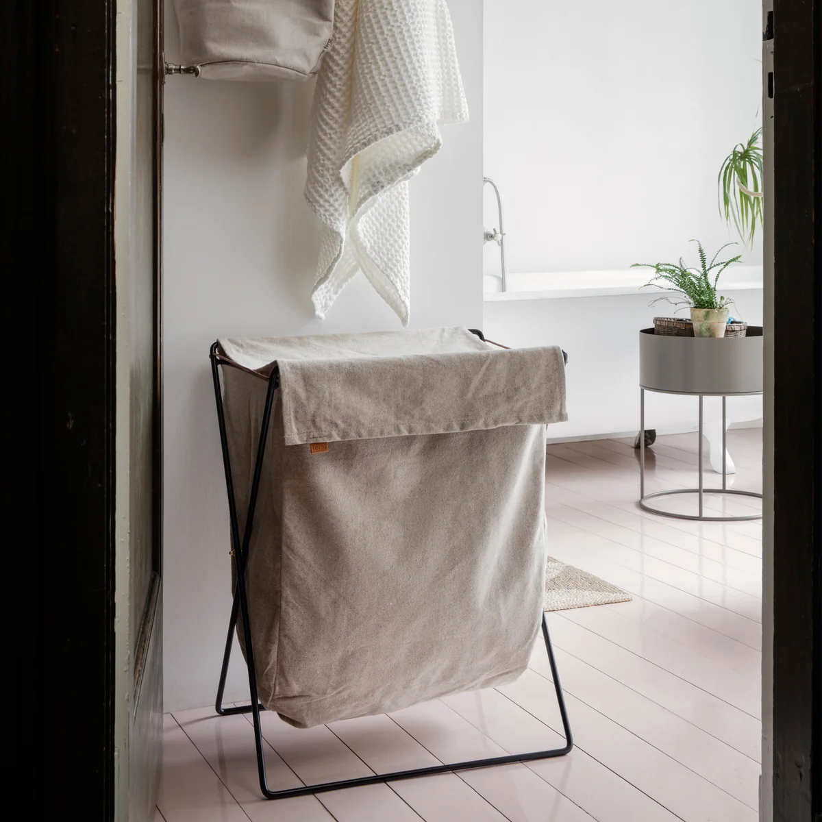 Ferm Living - Herman Wäschekorb, sand