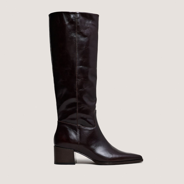 Bottes à bouts pointusen cuir marron foncé | PRIERE