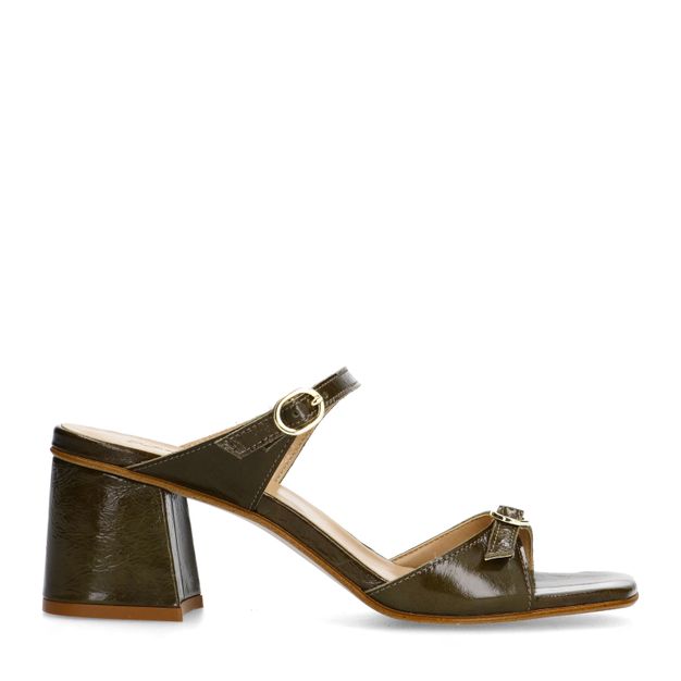Donkergroene lak sandalen met hak