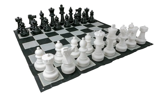GIANT SIZE PLASTIC OUTDOOR CHESS GAME SET 3X3M WITH MAT