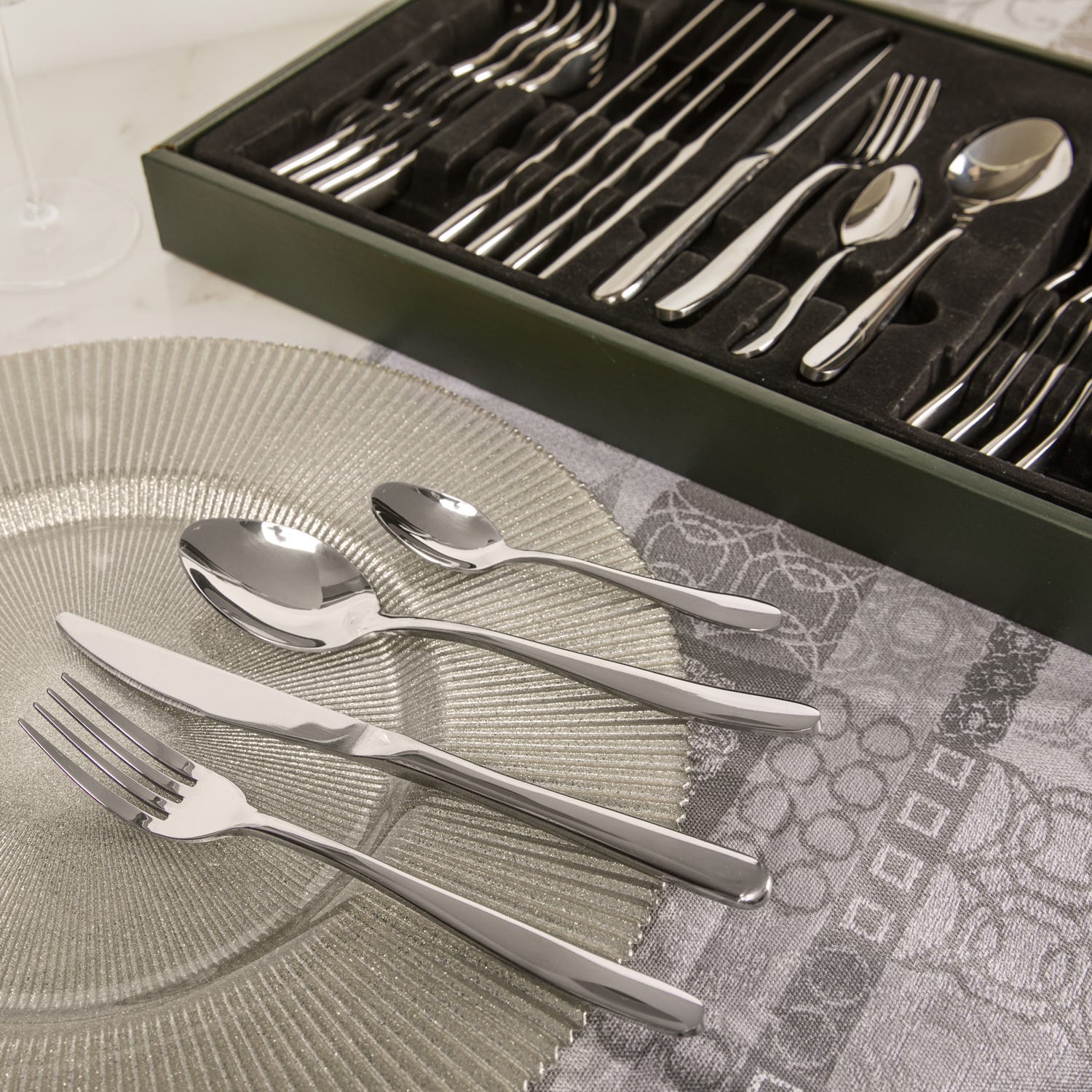 Set 24 posate Alfa in acciaio inox