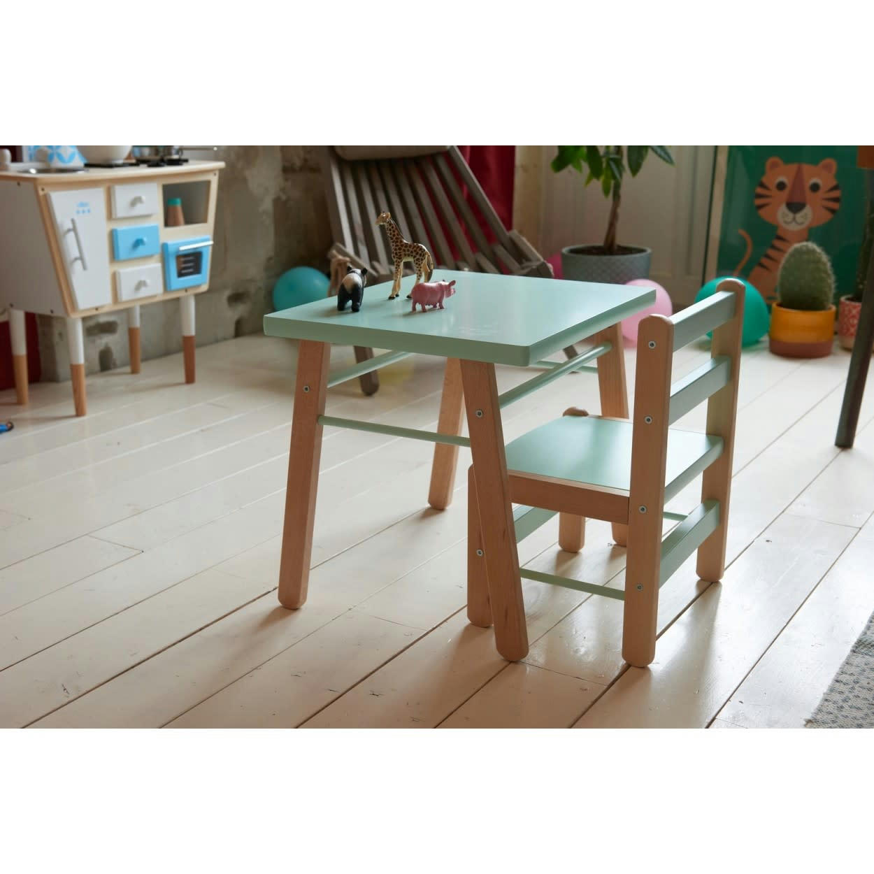 GABRIEL - Bureau enfant en bois coloris naturel et vert menthe 50x43x40cm