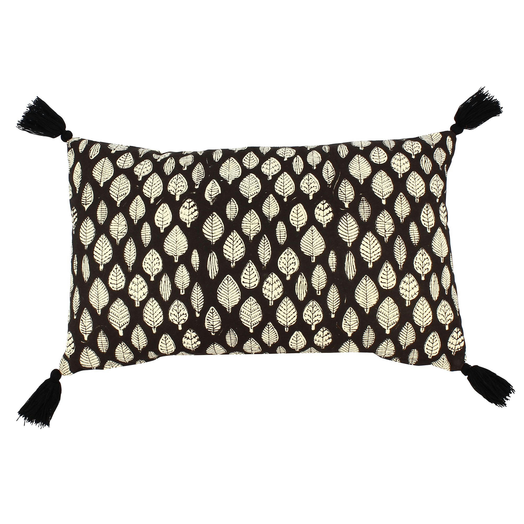 AGRA - Coussin en coton noir avec pompons 30x50cm