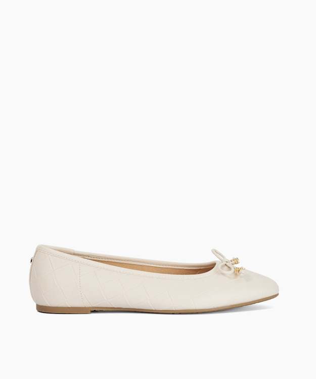 Hampers Ecru - Quilted Ballet Flats