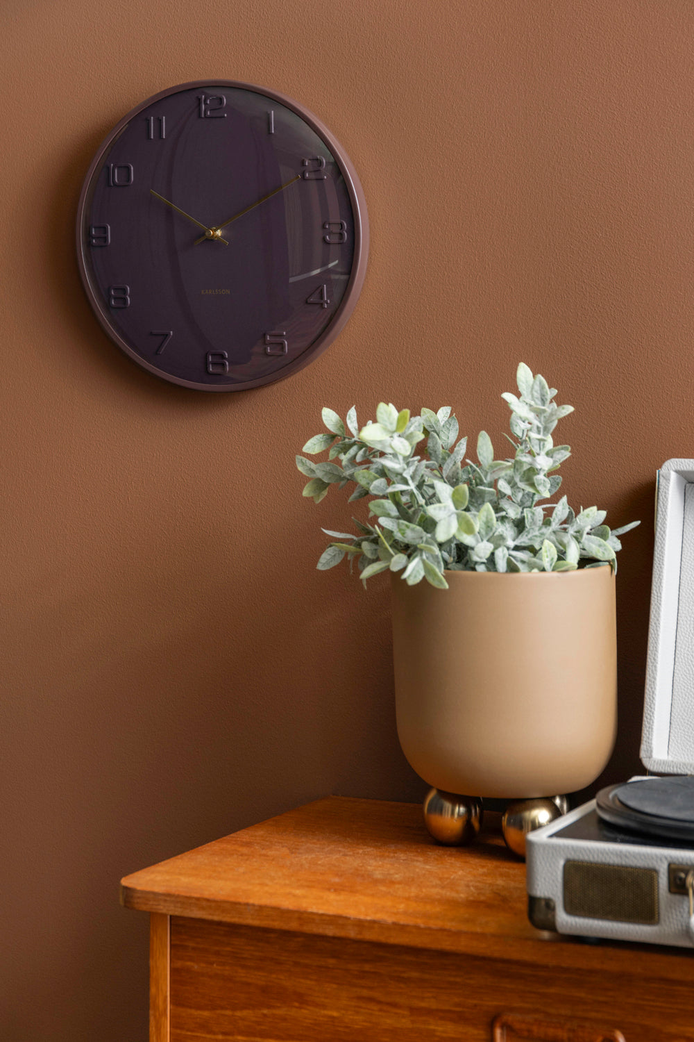 Karlsson - Wall Clock Fuerte Dome