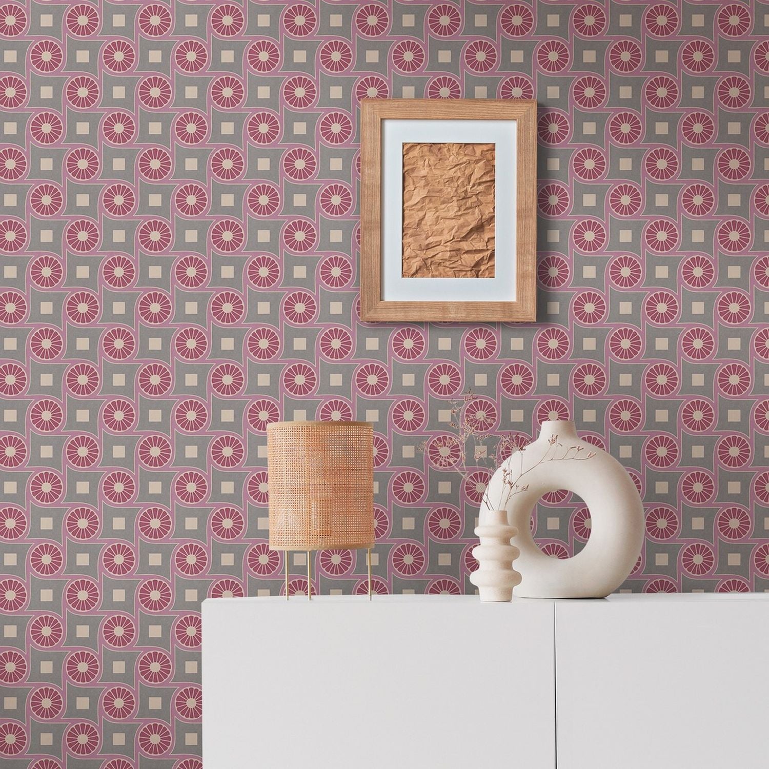 Livingwalls behang grafisch motief lila paars, rood, grijs en beige - 53 cm x 10.05 m - AS-390602