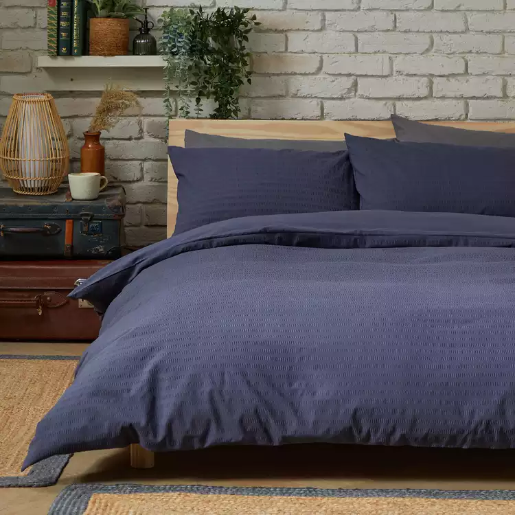 Habitat Stripe Seersucker Navy Bedding Set - Single