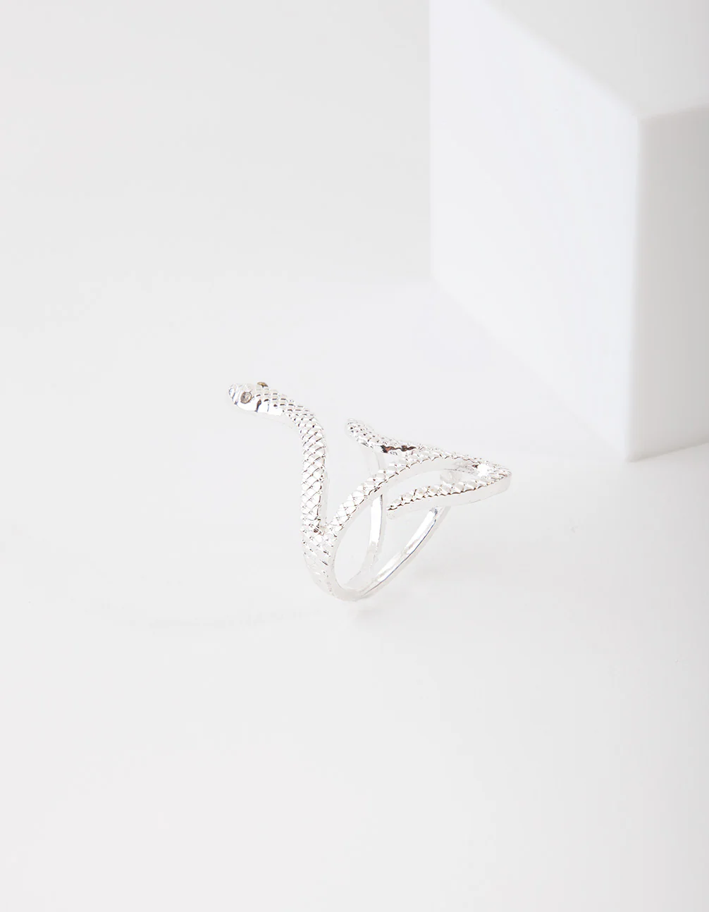 Silver Etched Snake Ring
