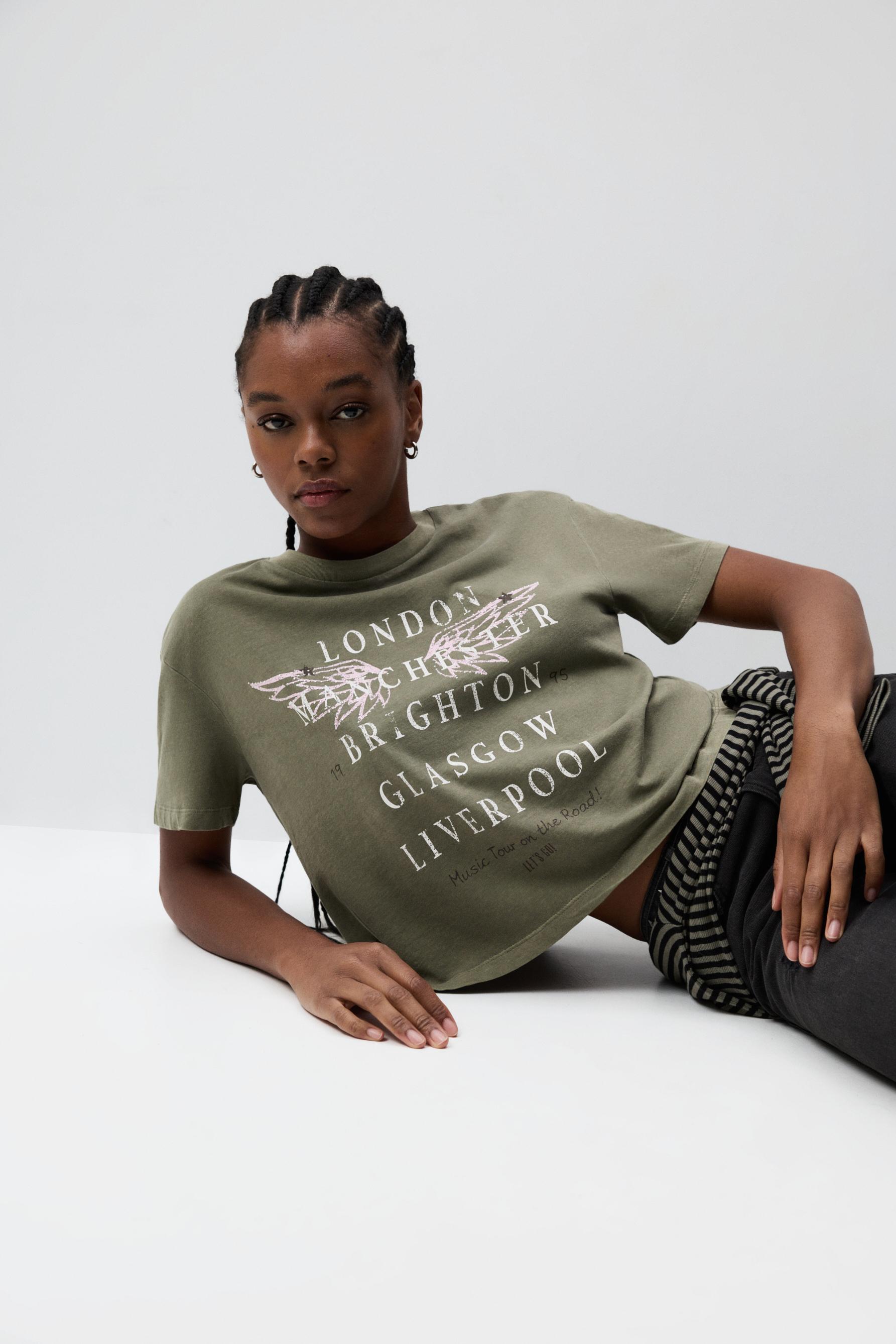 Camiseta estampada efecto lavado