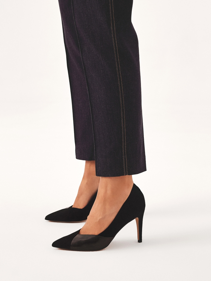 Black suede and smooth leather pumps