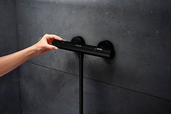 Mitigeur de douche thermostatique noir mat Hansgrohe Ecostat Life