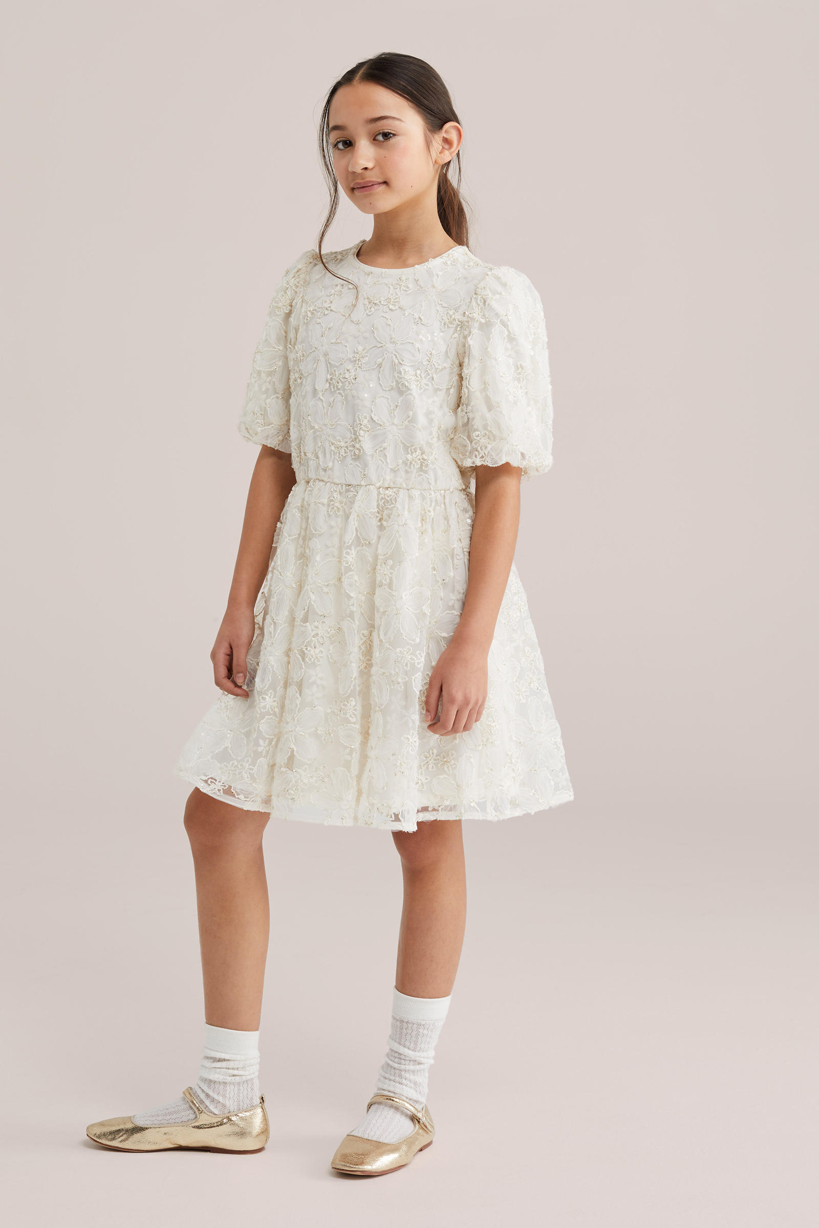 Meisjes jurk met embroideries