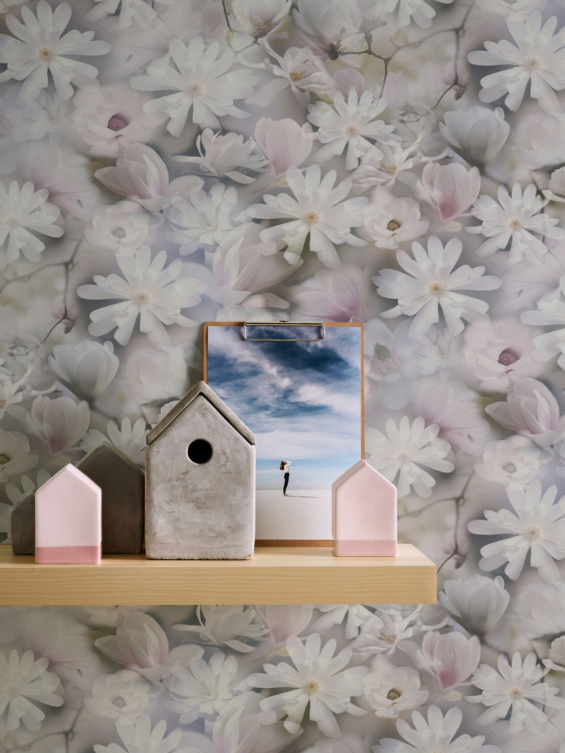 Livingwalls behang bloemmotief pastelkleuren, wit en groen - 53 cm x 10.05 m - AS-387223
