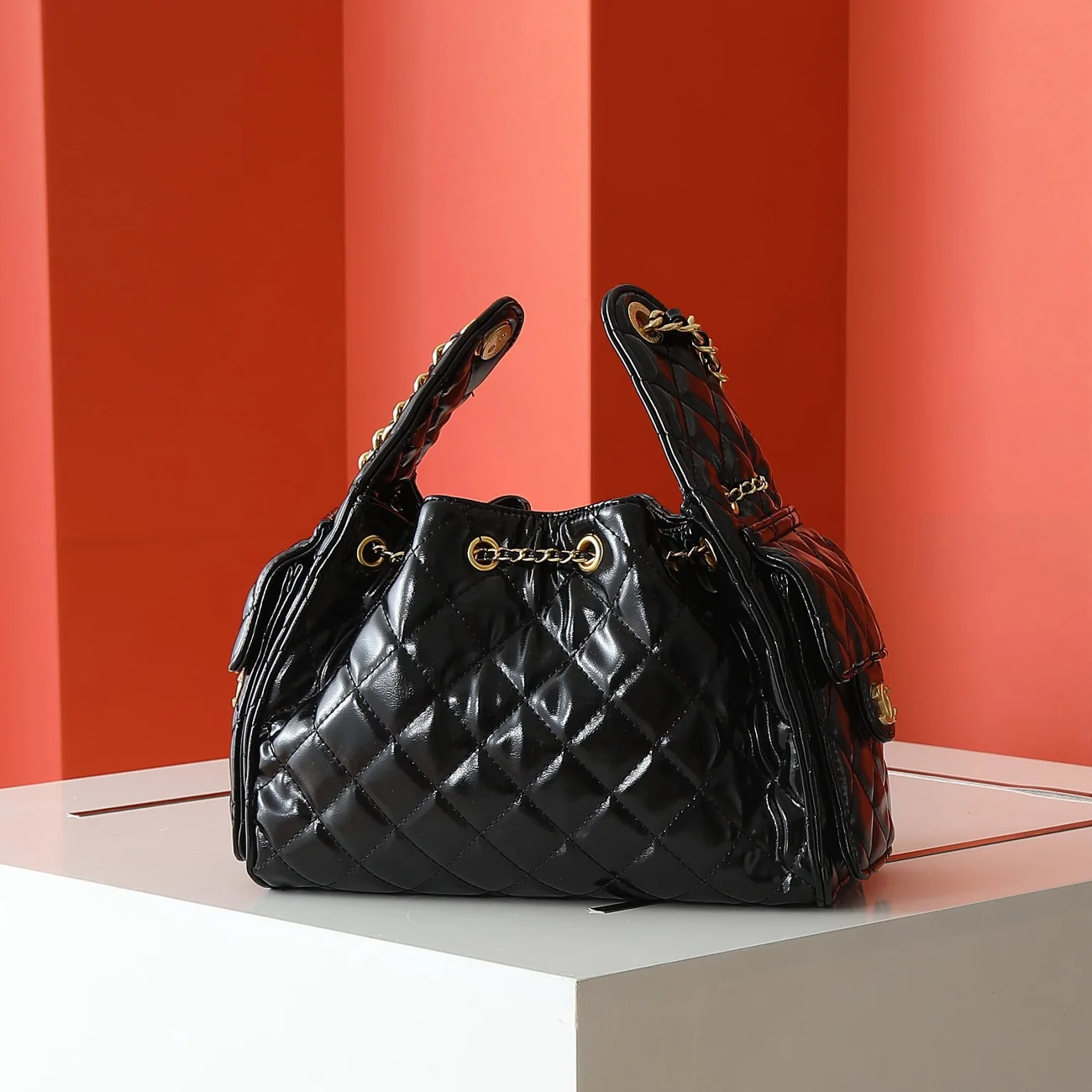 CHANEL 25 Handbag Patent leather & Gold-Tone Metal