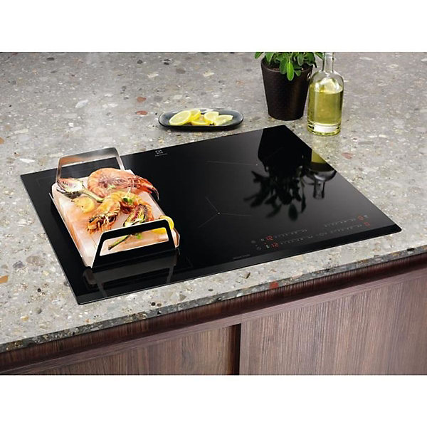 ELECTROLUX table induction 4 zones 70 cm EIV734