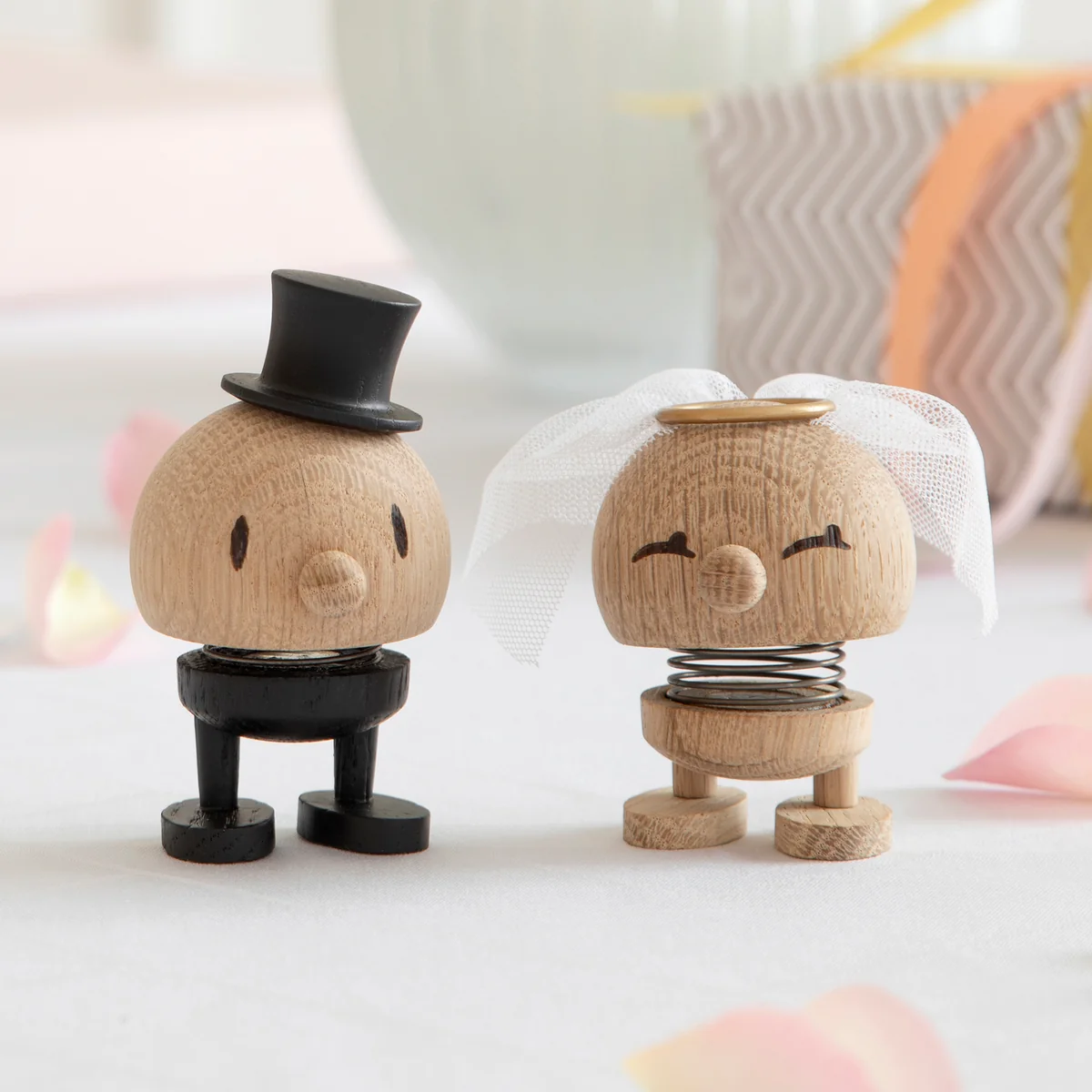 Hoptimist - Wood Bride & Groom Deko-Figur
