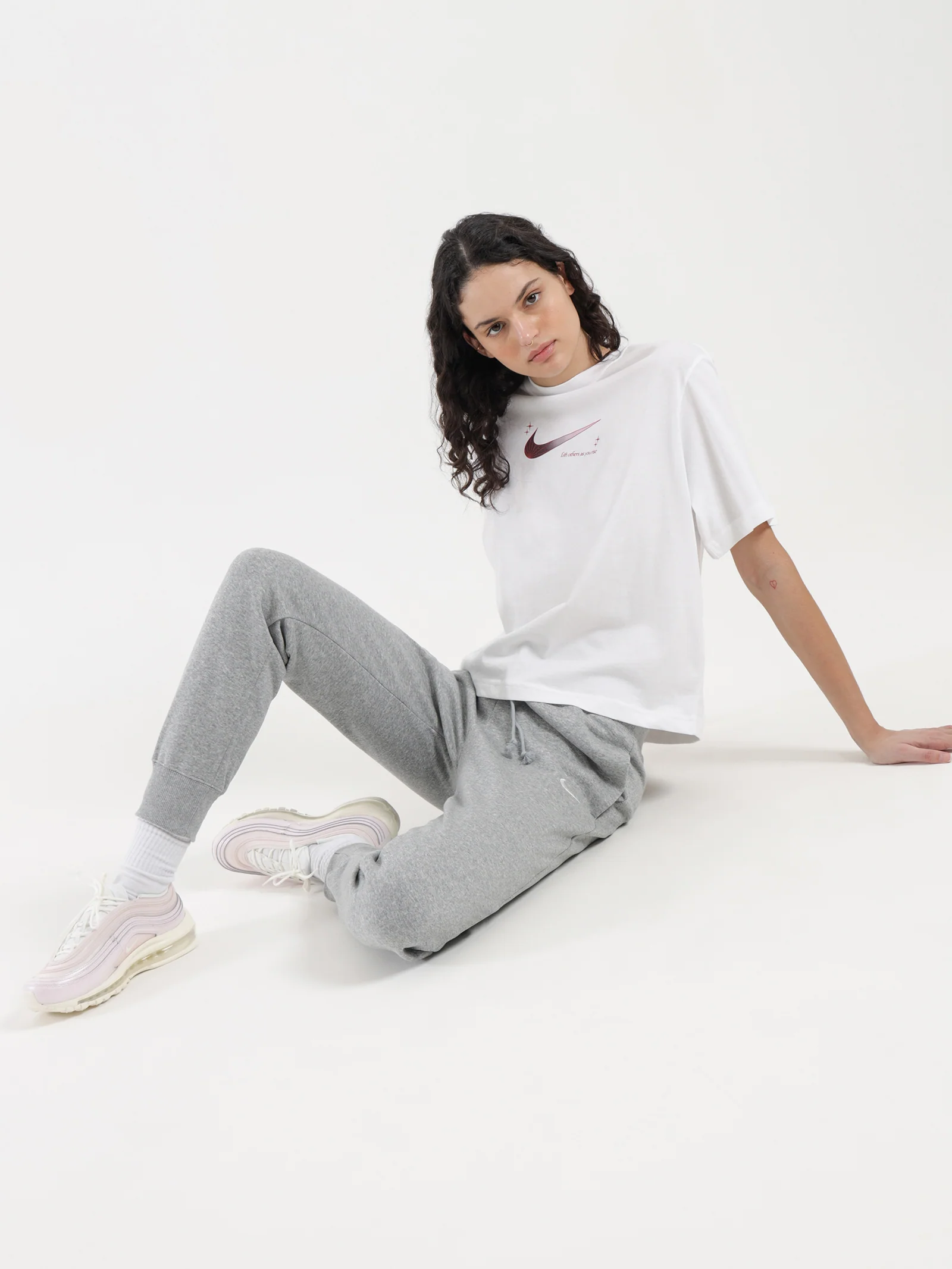 Sportswear Phoenix Fleece High Rise Pants