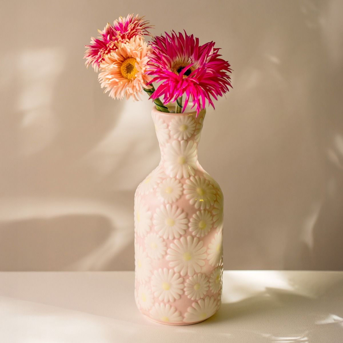 Wazon BLOOMY w wytłaczane kwiaty 9,5x9,5x23,5cm